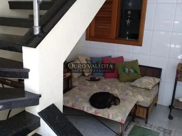 Sobrado com 320m² 3 quartos e 2 banheiros, à venda, no bairro Vila Lúcia em São Paulo