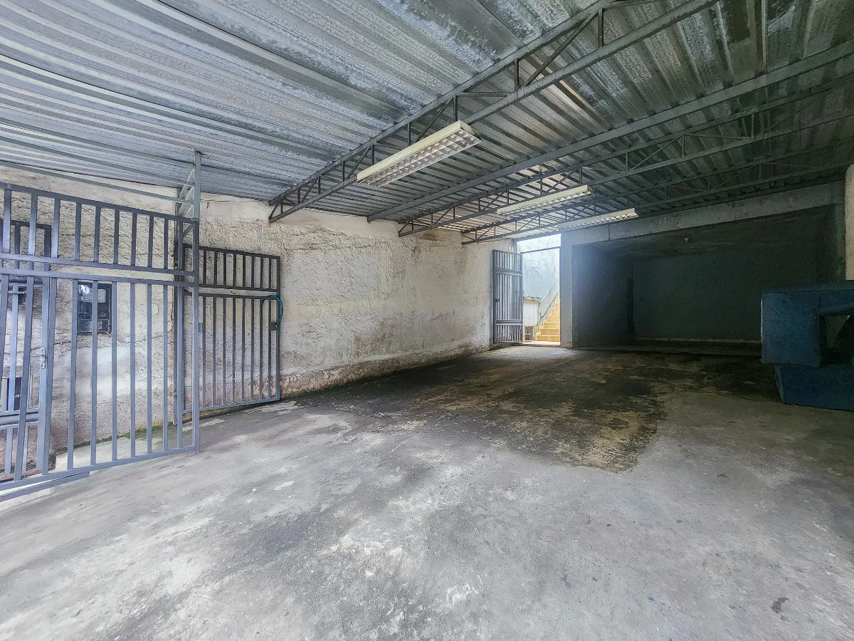 Sobrado para venda em Vila Albertina com 3 quartos, sendo 3 suítes, 250m²