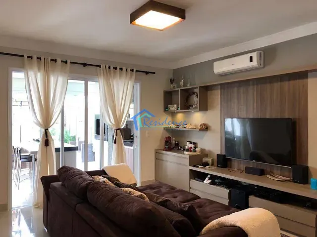 Sobrado com 300m² 4 quartos e 5 banheiros, à venda, no bairro Jardim Residencial Terra Nobre em Indaiatuba