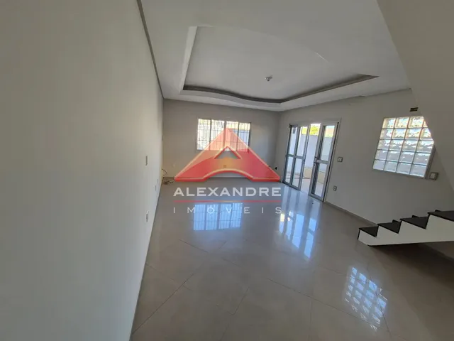 Sobrado com 158m² 3 quartos e 3 banheiros, à venda, no bairro Loteamento Residencial Vista Linda em São José Dos Campos