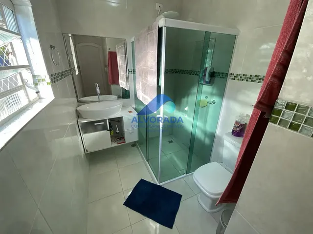 Sobrado com 225m² 3 quartos e 2 banheiros, à venda, no bairro Monte Castelo em São José Dos Campos