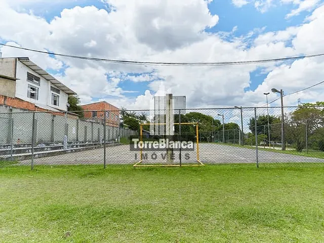 Sobrado com 447m² 5 quartos e 6 banheiros, à venda, no bairro Uberaba em Curitiba