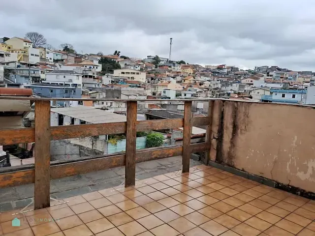 Sobrado com 190m² 3 quartos e 2 banheiros, à venda, no bairro Jardim Maristela em São Paulo