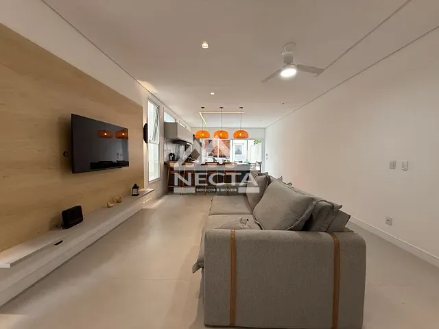 Sobrado com 163m² 3 quartos e 5 banheiros, à venda, no bairro Juquehy em São Sebastião