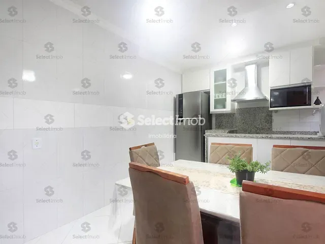 Sobrado com 113m² 3 quartos e 2 banheiros, à venda, no bairro Vila Correia em Mauá