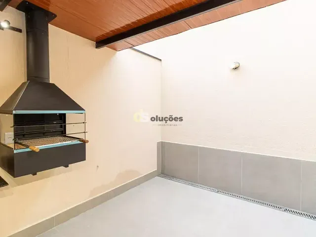 Sobrado 3 quartos e 2 banheiros, à venda, no bairro Vila Paiva em São Paulo