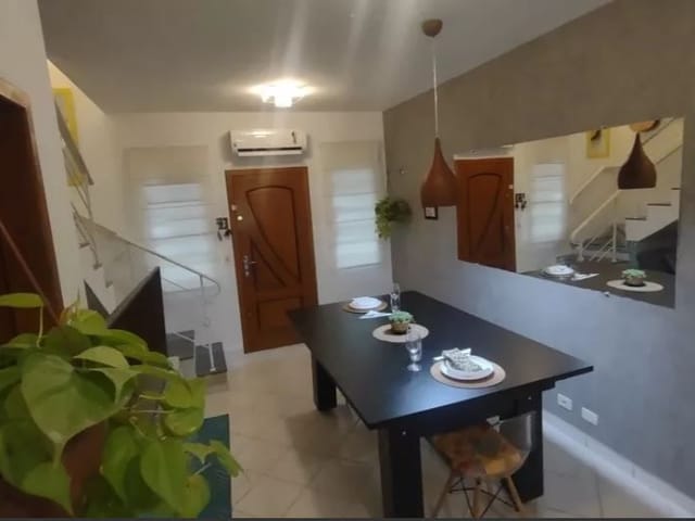 Foto do Sobrado - Sobrado no Condominio Solar do Ipês com 2 dormitórios à venda por R$ 354.000,00 - Residencial Bosque dos Ipês - São José dos Campos/SP | RUSSI IMÓVEIS