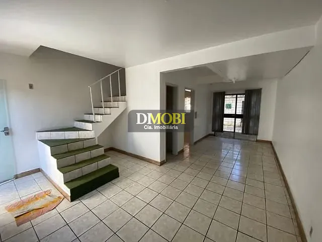 Sobrado com 150m² 3 quartos e 2 banheiros, à venda, no bairro Centro em Gravataí