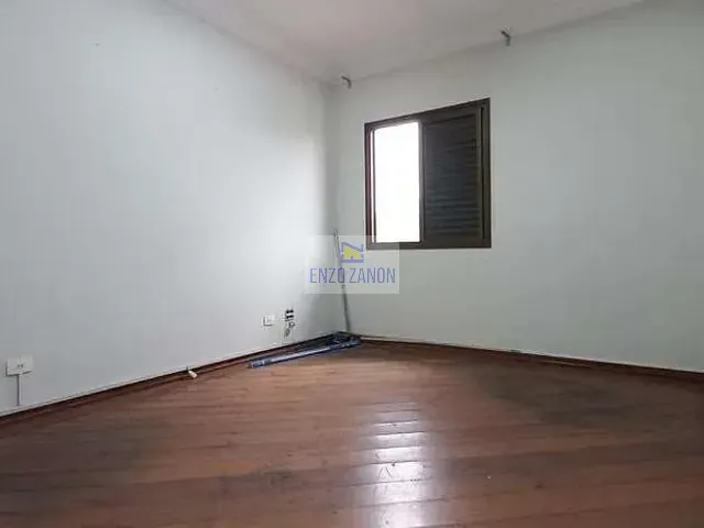 Sobrado com 130m² 4 quartos e 5 banheiros, para alugar, no bairro Jardim do Mar em São Bernardo do Campo