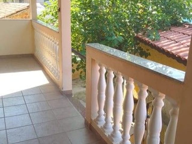 Foto do Sobrado - Sobrado com 4 dormitórios à venda, 250 m² por R$ 500.000,00 - Jardim Altos de Santana - São José dos Campos/SP | INDEPENDENCE NEGOCIOS IMOBILIARIOS LTDA