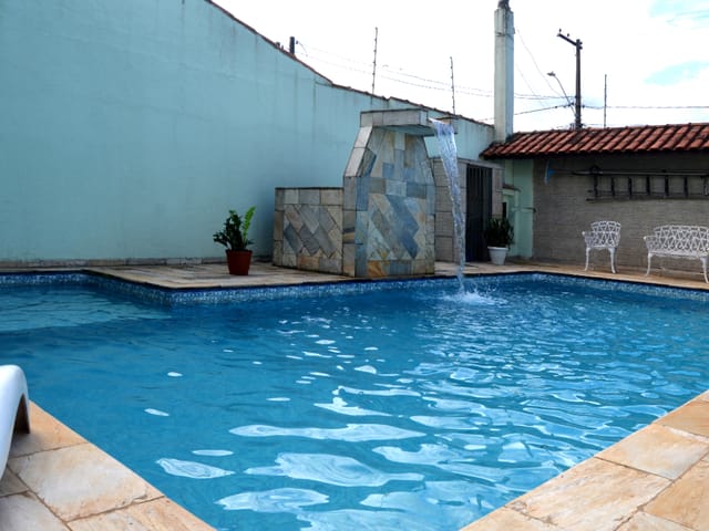 Foto do Sobrado - Sobrado para venda em Tupy com 5 quartos, sendo 5 suítes, 258m² | Lares e Andares Imóveis