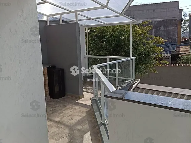 Sobrado com 107m² 2 quartos e 3 banheiros, à venda, no bairro Vila Cecília Maria em Santo André