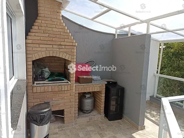 Sobrado com 107m² 2 quartos e 3 banheiros, à venda, no bairro Vila Cecília Maria em Santo André