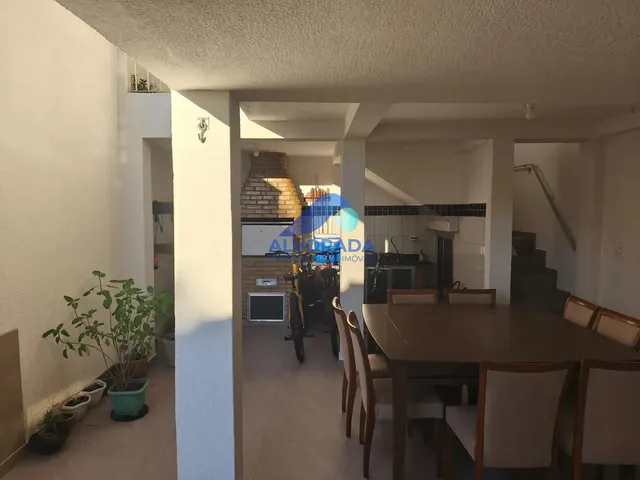 Sobrado com 160m² 3 quartos e 2 banheiros, à venda, no bairro Vista Verde em São José Dos Campos