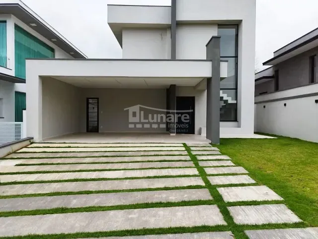 Sobrado com 300m² 3 quartos e 3 banheiros, à venda, no bairro Botujuru em Mogi das Cruzes