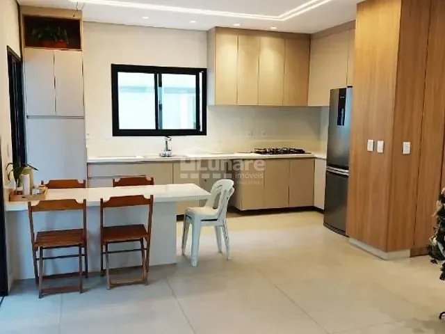 Sobrado com 300m² 3 quartos e 3 banheiros, à venda, no bairro Botujuru em Mogi das Cruzes