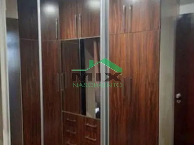 Sobrado com 262m² 4 quartos e 5 banheiros, à venda, no bairro Vila Alto de Santo André em Santo André