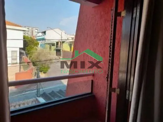 Sobrado com 262m² 4 quartos e 5 banheiros, à venda, no bairro Vila Alto de Santo André em Santo André