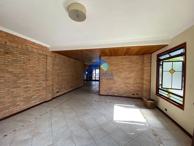 Sobrado com 10m² 4 quartos e 5 banheiros, para alugar, no bairro Jardim Aquarius em São José Dos Campos