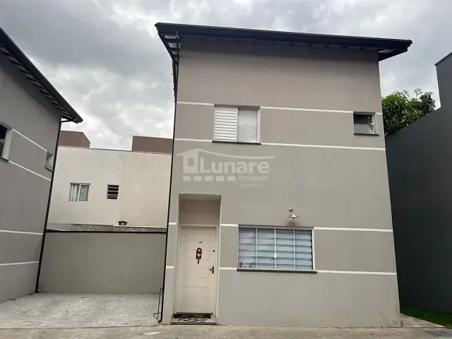 Sobrado 2 quartos e 2 banheiros, à venda, no bairro Vila Nova Aparecida em Mogi das Cruzes