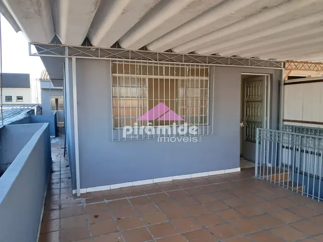 Sobrado com 150m² 2 quartos e 1 banheiro, para alugar, no bairro Jardim Satélite em São José Dos Campos