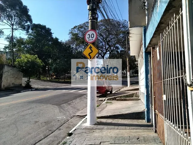 Sobrado com 176m² 3 quartos e 4 banheiros, à venda, no bairro Jardim Maringá em São Paulo