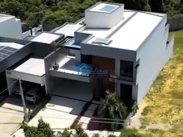 Sobrado com 312m² 4 quartos e 5 banheiros, à venda, no bairro Jardins Di Roma em Indaiatuba
