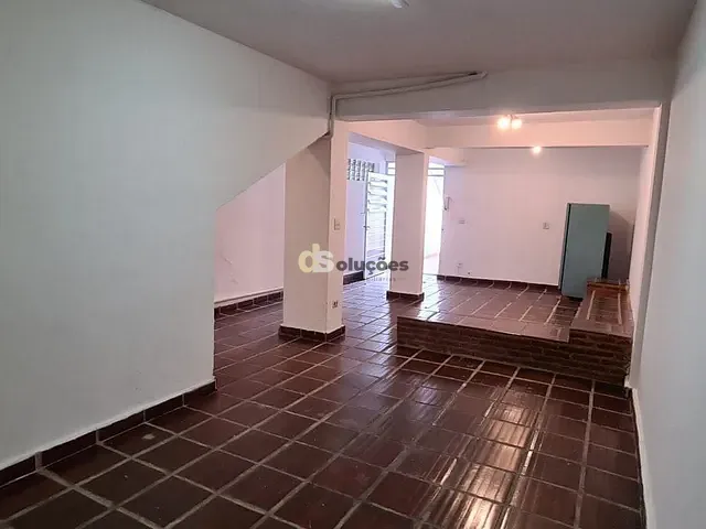 Sobrado 3 quartos e 2 banheiros, à venda, no bairro Vila Madalena em São Paulo