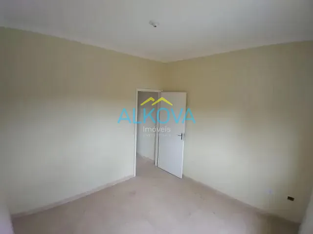 Sobrado com 64m² 2 quartos e 1 banheiro, à venda, no bairro Chácaras Pousada do Vale em São José dos Campos