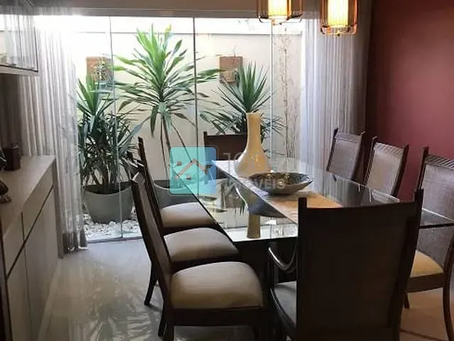 Sobrado com 411m² 4 quartos e 4 banheiros, à venda, no bairro Conjunto Residencial Esplanada em São José dos Campos