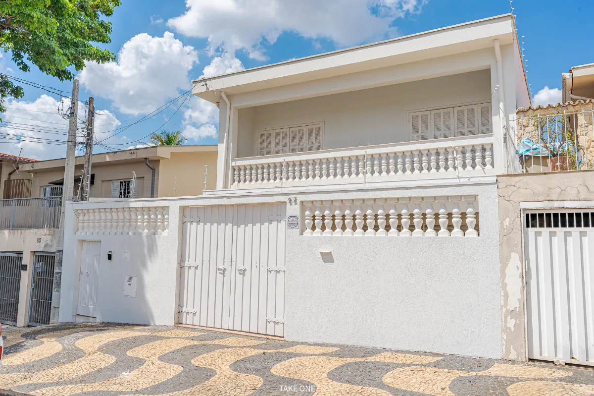 Casa para venda em Chácara da Barra com 3 quartos, sendo 1 suíte, 329m²