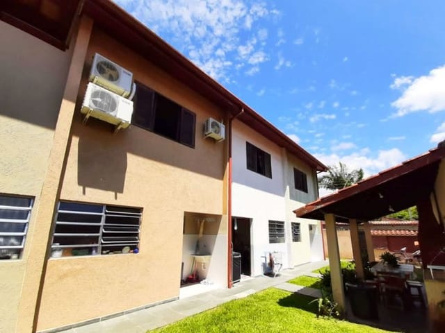Foto do Sobrado - Sobrado, 90 m² - venda por R$ 480.000,00 ou aluguel por R$ 3.889,90/mês - Martim de Sá - Caraguatatuba/SP | INDEPENDENCE NEGOCIOS IMOBILIARIOS LTDA