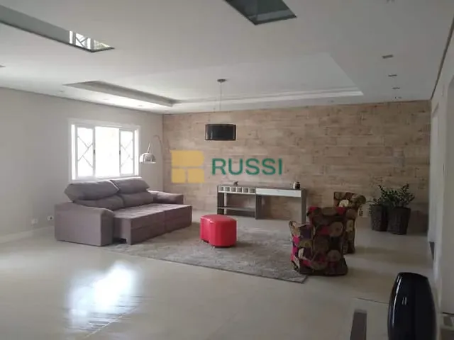 Sobrado com 790m² 6 quartos e 6 banheiros, à venda, no bairro Jardim Santa Maria em Jacareí