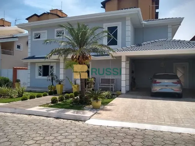 Sobrado com 790m² 6 quartos e 6 banheiros, à venda, no bairro Jardim Santa Maria em Jacareí