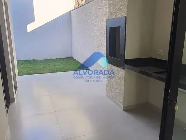 Sobrado com 175m² 3 quartos e 3 banheiros, à venda, no bairro Portal dos Passaros em São José Dos Campos