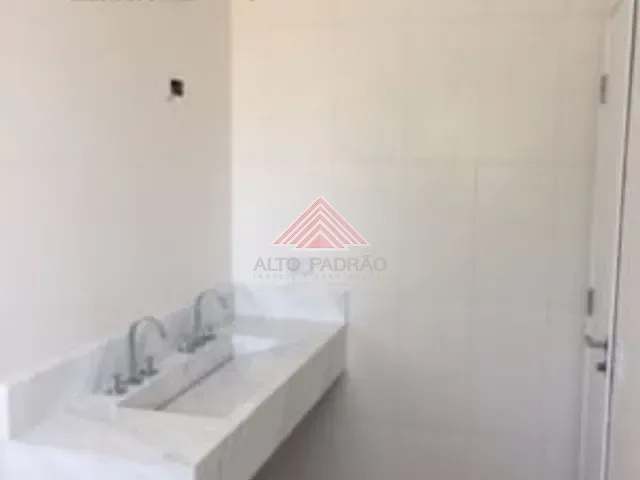Sobrado 4 quartos e 1 banheiro, à venda, no bairro Éden em Sorocaba