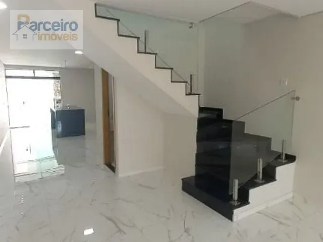 Sobrado com 144m² 3 quartos e 4 banheiros, à venda, no bairro Vila Carrão em São Paulo
