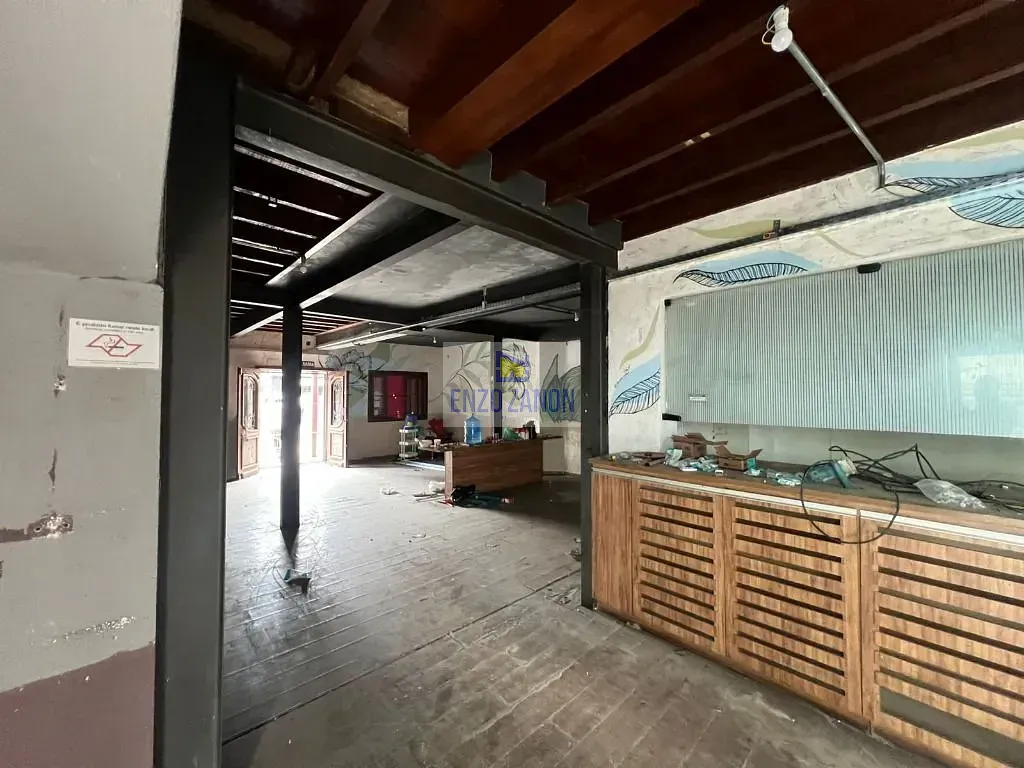Sobrado, 1 quarto, 270 m² - Foto 7