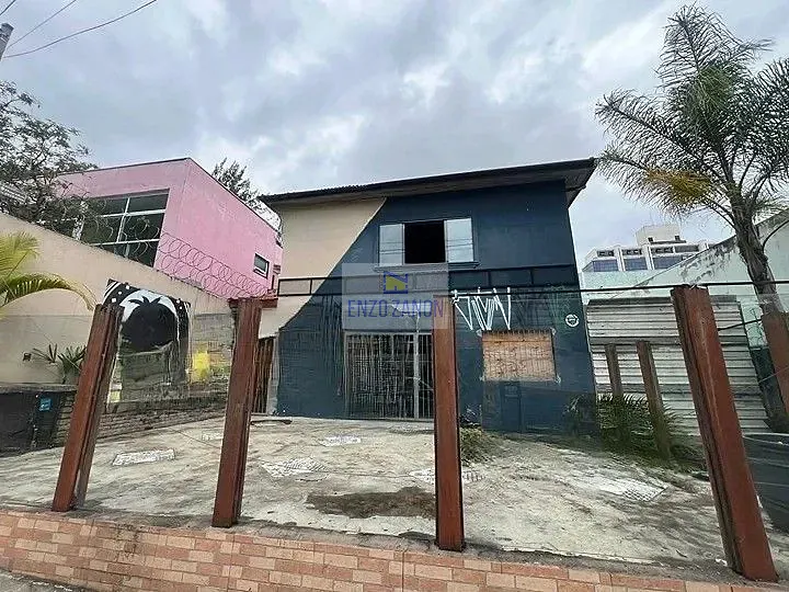 Sobrado, 1 quarto, 270 m² - Foto 1