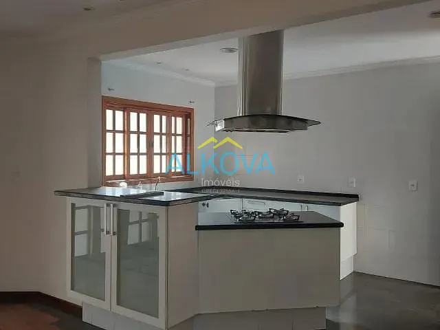 Sobrado com 300m² 3 quartos e 3 banheiros, à venda, no bairro Jardim San Marino em São José dos Campos