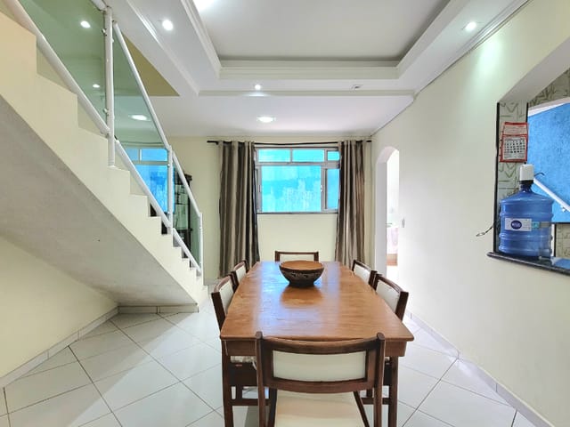 Foto do Sobrado - Sobrado para venda em Montanhão com 3 quartos, sendo 1 suíte, 195m² | Lares e Andares Imóveis