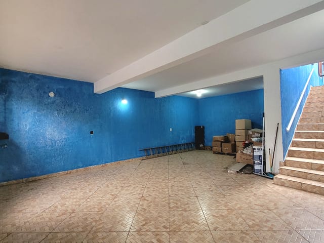 Foto do Sobrado - Sobrado para venda em Montanhão com 3 quartos, sendo 1 suíte, 195m² | Lares e Andares Imóveis