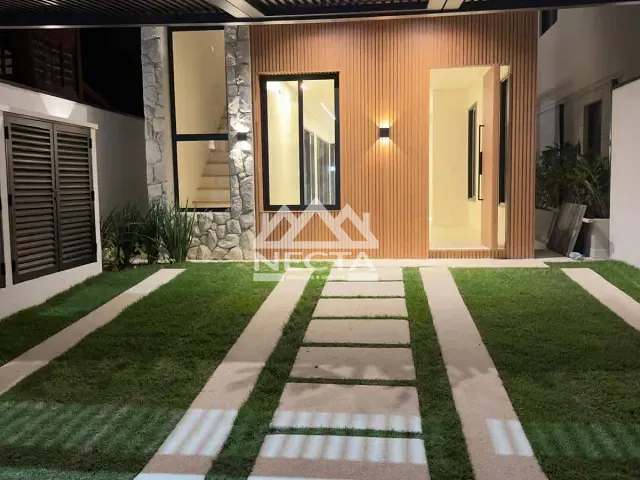 Sobrado com 200m² 3 quartos e 4 banheiros, à venda, no bairro Portal da Olaria em São Sebastião