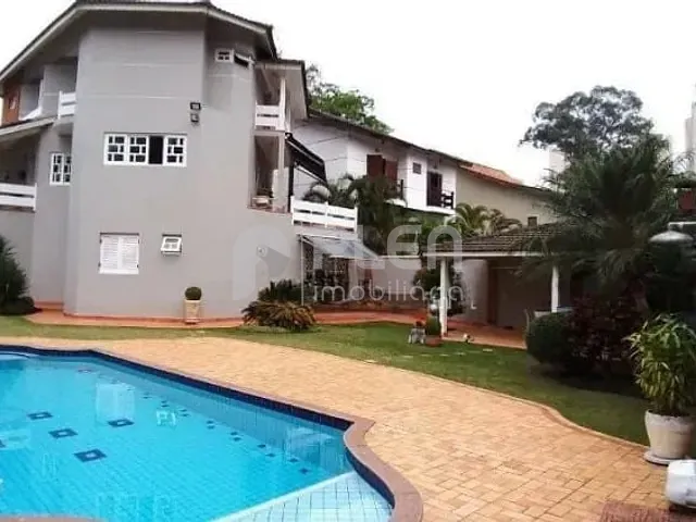 Sobrado com 627m² 4 quartos e 6 banheiros, à venda, no bairro Barro Branco (Zona Norte) em São Paulo