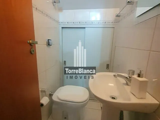Sobrado com 239m² 3 quartos e 3 banheiros, à venda, no bairro Jardim Carvalho em Ponta Grossa