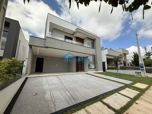 Sobrado com 315m² 4 quartos e 5 banheiros, à venda, no bairro Jardim Residencial Alto de Itaici em Indaiatuba