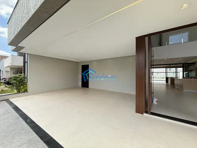 Sobrado com 315m² 4 quartos e 5 banheiros, à venda, no bairro Jardim Residencial Alto de Itaici em Indaiatuba
