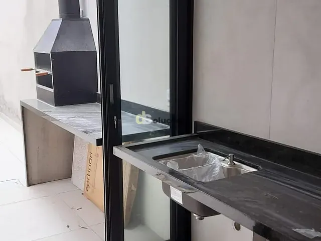 Sobrado 3 quartos e 2 banheiros, à venda, no bairro Jardim Cidália em São Paulo
