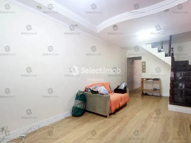 Sobrado com 145m² 3 quartos e 3 banheiros, à venda, no bairro Parque São Vicente em Mauá