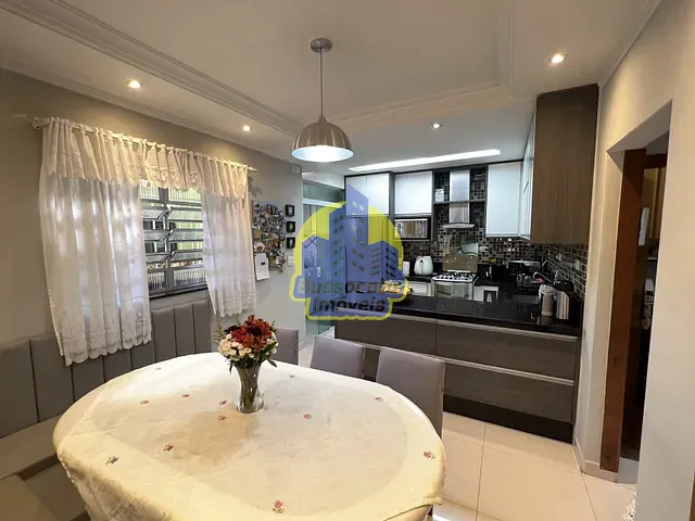 Sobrado com 148m² 3 quartos e 3 banheiros, à venda, no bairro Bela Vista em Osasco